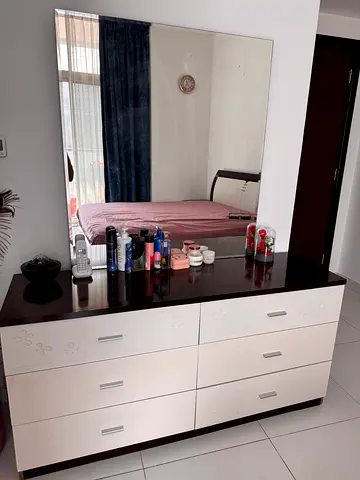 Wooden dressing table