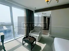 Exclusive I Partial Sea Views I Balcony I Serviced