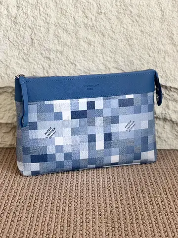 Louis Vuitton clutch