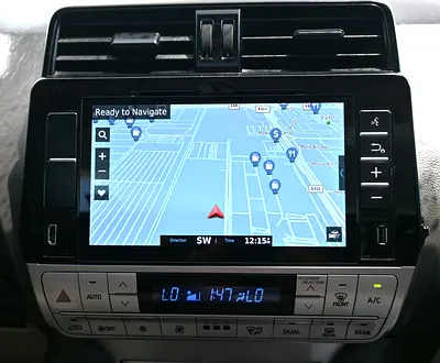 2020 Toyota PRADO — миниатюра 12