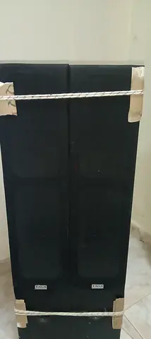 Pair of Floor Standing Home Speakers (used)