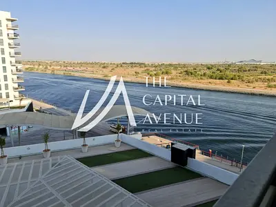 جاهزة للسكن | إطلالة جزئية على القناة | شرفة