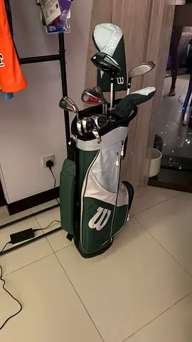 Used Wilson Complete Golf Club Set with Stand Bag - Good Condition