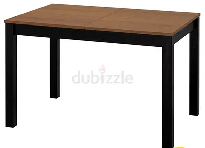 Wood white Effect Extendable Dining Table with Black Legs