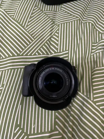Canon M50
