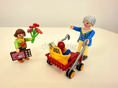 Playmobil Grandmother with little daughter #70194