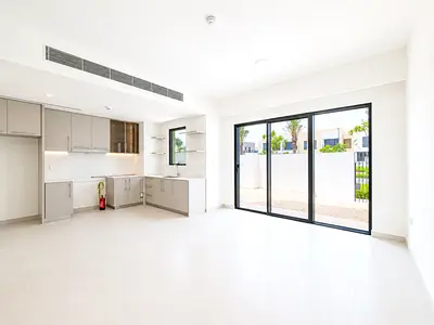 BEST DEAL |LARGE LAYOUT |CLOSE TO AMENITIES | RAYA