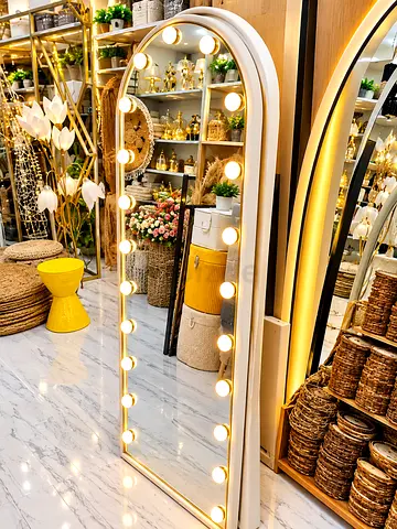 Full-length Lighted Vanity Mirror - Floor Standing Hollywood Style