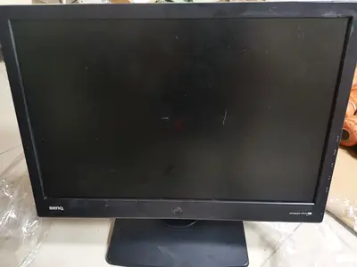BenQ LCD Monitor 19inch-شاشة كمبيوتر بحجم 19 بوصة