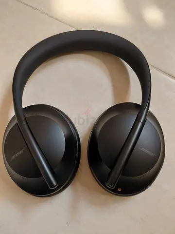 Bose Noise Cancelling Wireless Headphones (Over-Ear) - Good Condition