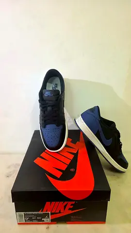Nike Air Jordan 1 Retro Low OG “Mystic Navy” US 9.5 100% Original & Authentic.