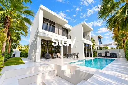 Luxury Upgraded Villa | Private Pool | Furnished