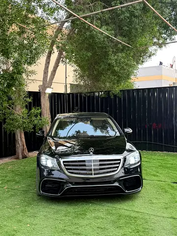 2015 Mercedes-Benz S-Class S 550 - American Specs - Pristine Condition