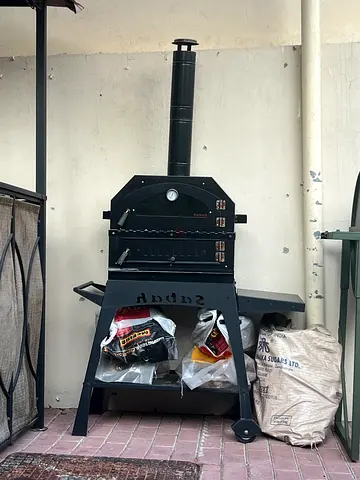 Sabah Outdoor Wood Fired Pizza Oven with Chimney and Stand