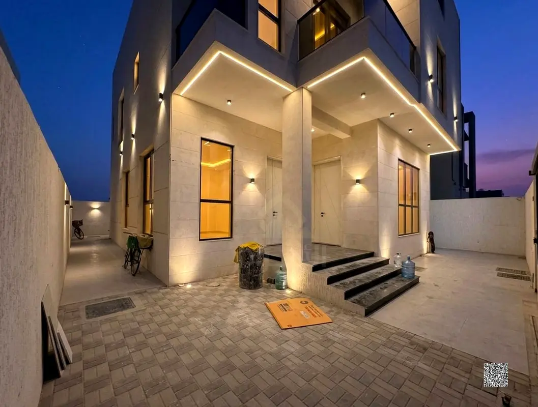 طابقين وروف_قابل للتفاوض _تملك حر_موقع مميز  2floors,roof-Negotiable-freehold-prime location