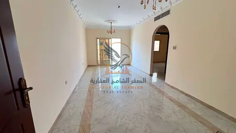 شقة غرفة وصالة للإيجار السنوي بحمامين وبلكونة بموقع استراتيجي وتشطيبات راقية قريبة من الجامعة والخدمات وجاهزة تماماً للسكن الفوري!!