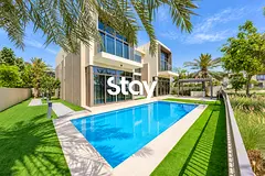 Luxury 5BR Villa | Golf Place | Prime Location