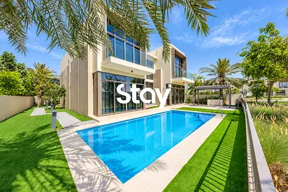 Luxury 5BR Villa | Golf Place | Prime Location