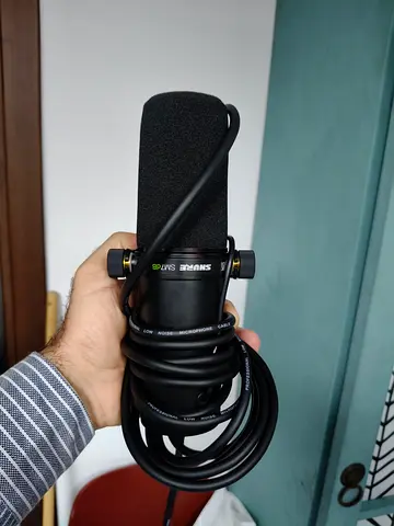 Shure SM7dB Microphone - Preamp Great Condition with XLR Cable, 2 windscreens