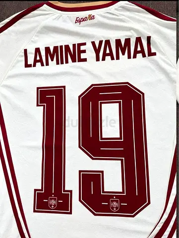 2 X Pieces Spain 26 WC Away Kit Full Sleeve - Lamine ,Rodrigo