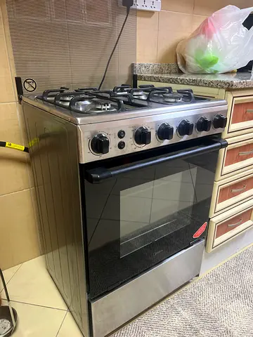 Stainless Steel Gas Cooker with Oven - Good Working Condition