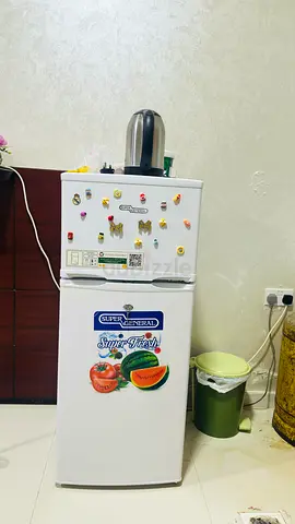 Compact Super General 2-door Refrigerator with Freezer - Good Condition