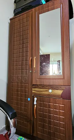WARDROBE FOR SALE..!!