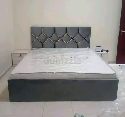 Brand new King size bed With Matrress Available 180×200 cm