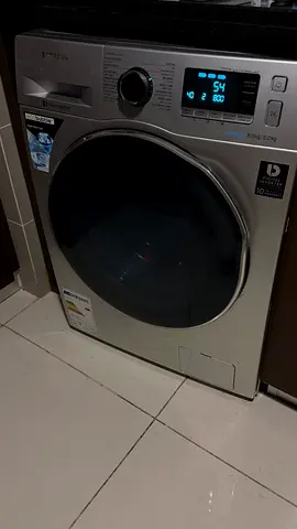 Samsung Washing machine (with dryer) 8KG capacity and 6KG dryer