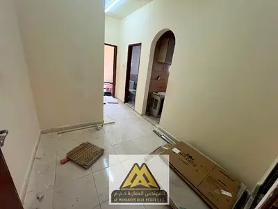 Spacious studio in Al Mowaihat2Ajman,separate kitchen lobby,external bathroom,split AC,near Sheikh Ammar St. AED 20K/year,4payments, cheque deposit