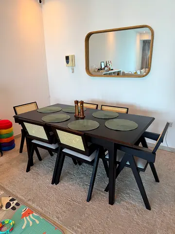 6-Seater Dining Set