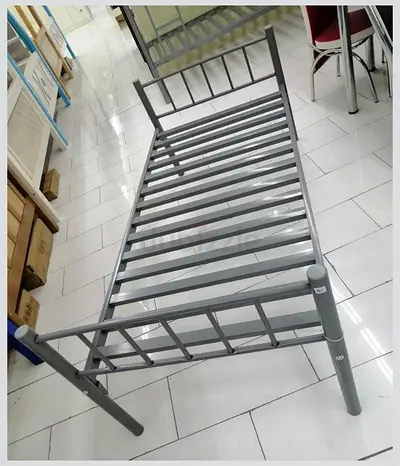 Metal Frame Bed with 2 mattress