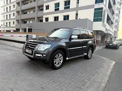 2015 Mitsubishi PAJARO