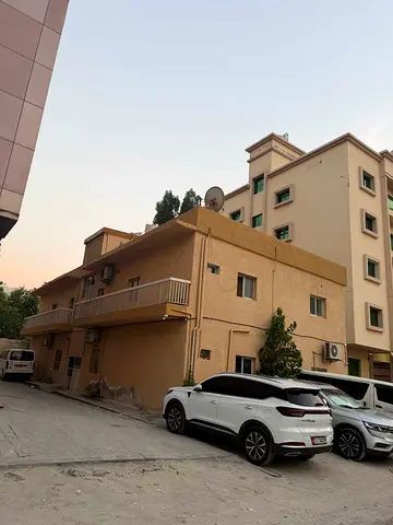 For Sale - Building (G+1) - Al Rumaila 2 - Ajman Details: 📍 Location: Al Rumaila 2 - Ajman