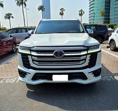 Toyota Land Cruiser VXR 2024 | 4.0L V6 | GCC Spec | Service Contract 2028 & Warranty 2029