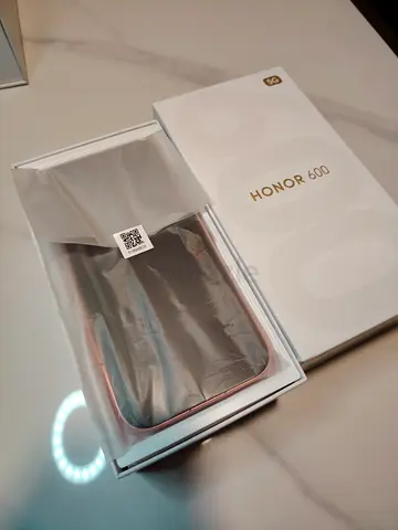Honor 600 5g + box + original charger + magnetic clear cover