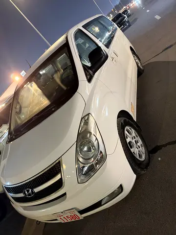 2016 Hyundai H1 GLS GCC Specs