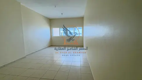 إيجار سنوي في عجمان غرفة وصالة أبراج عجمان وان 2 حمام بلكونة إطلالة بحرية مفتوحة خزائن حائط باركن خاص