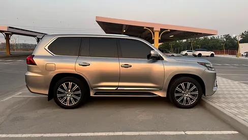 2016 Lexus LX-SERIES — фото 2