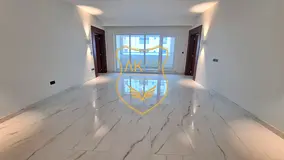 LUXURY APARTMENT +VERY HUGE SIZE*2BHK+BIG BALCONY,FULL FACILITY.IDEAL LOCATION