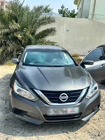 2017 Nissan Altima SV - American Specs - Excellent Condition