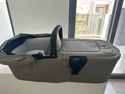 Joolz Aer Bassinet for sale - As good as Brand New
