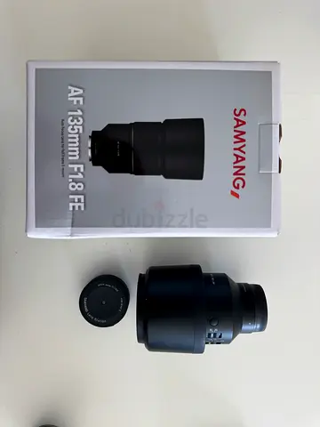 Samyang AF 135mm f/1.8 FE (Sony E) | Like New | Box + Lens Station