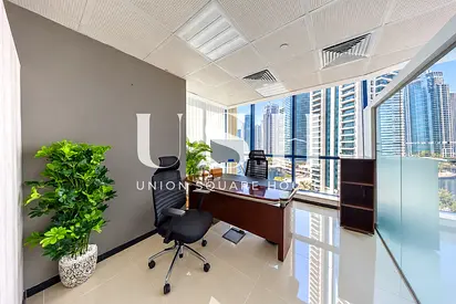 Fully furnished | Lake View | Close to metro