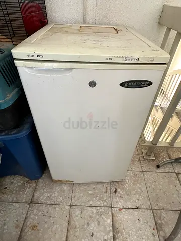 Small upright freezer / deep freezer - used, good for storage