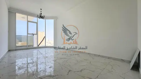 شقة غرفتين وصالة بإطلالة بحرية وموقف خاص للإيجار السنوي في النخيل 1 بعجمان