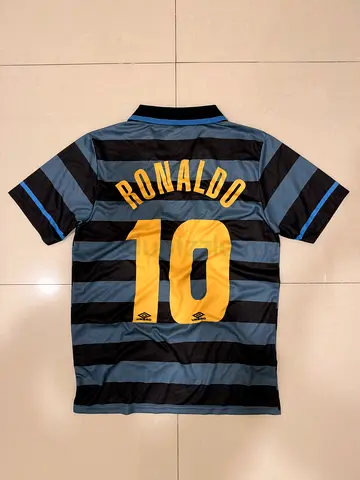 R9 Ronaldo Inter Milan football jersey