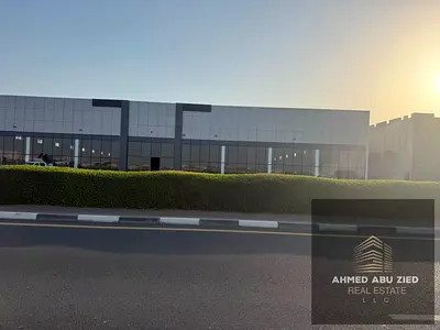 معرض تجاري للإيجار في الصناعية القديمة على شارع 60 الرئيسي  فرصة مميزة للشركات والمؤسسات التجارية وأصحاب المعارض الباحثين عن موقع استراتيجي