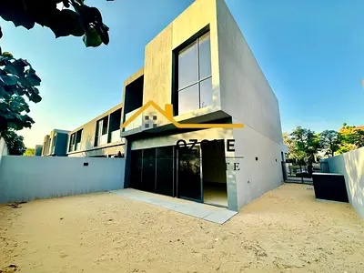 Premium 3-Bedroom Corner Townhouse with Maid’s Room | Masaar