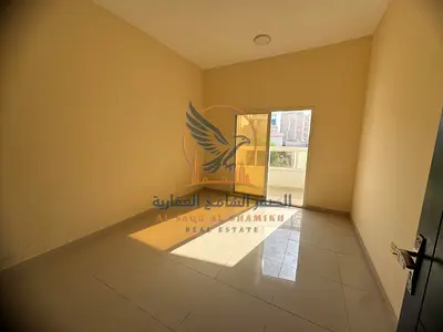 غرفه وصاله بسعر لقطه علي الكورنيش بسعر مميز مع  تسهيلات بالدفع علي دفعات مريحه تشطيبات حديثه وموقع مثالي